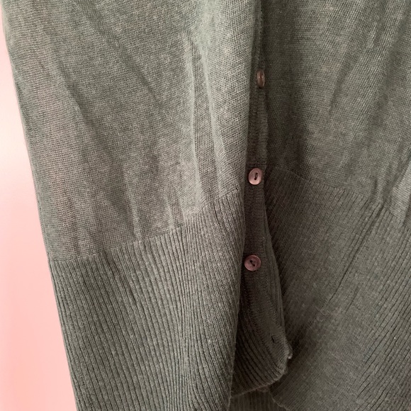 Pink Memories Cardigan - Picture 3 of 9